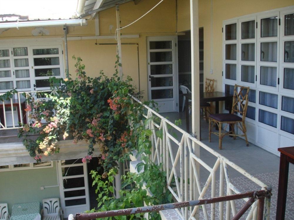 Auberge Le Saladier Mahébourg Esterno foto